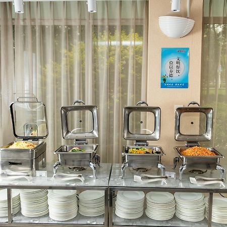 Holiday Inn Express Tianjin Airport By Ihg Bagian luar foto