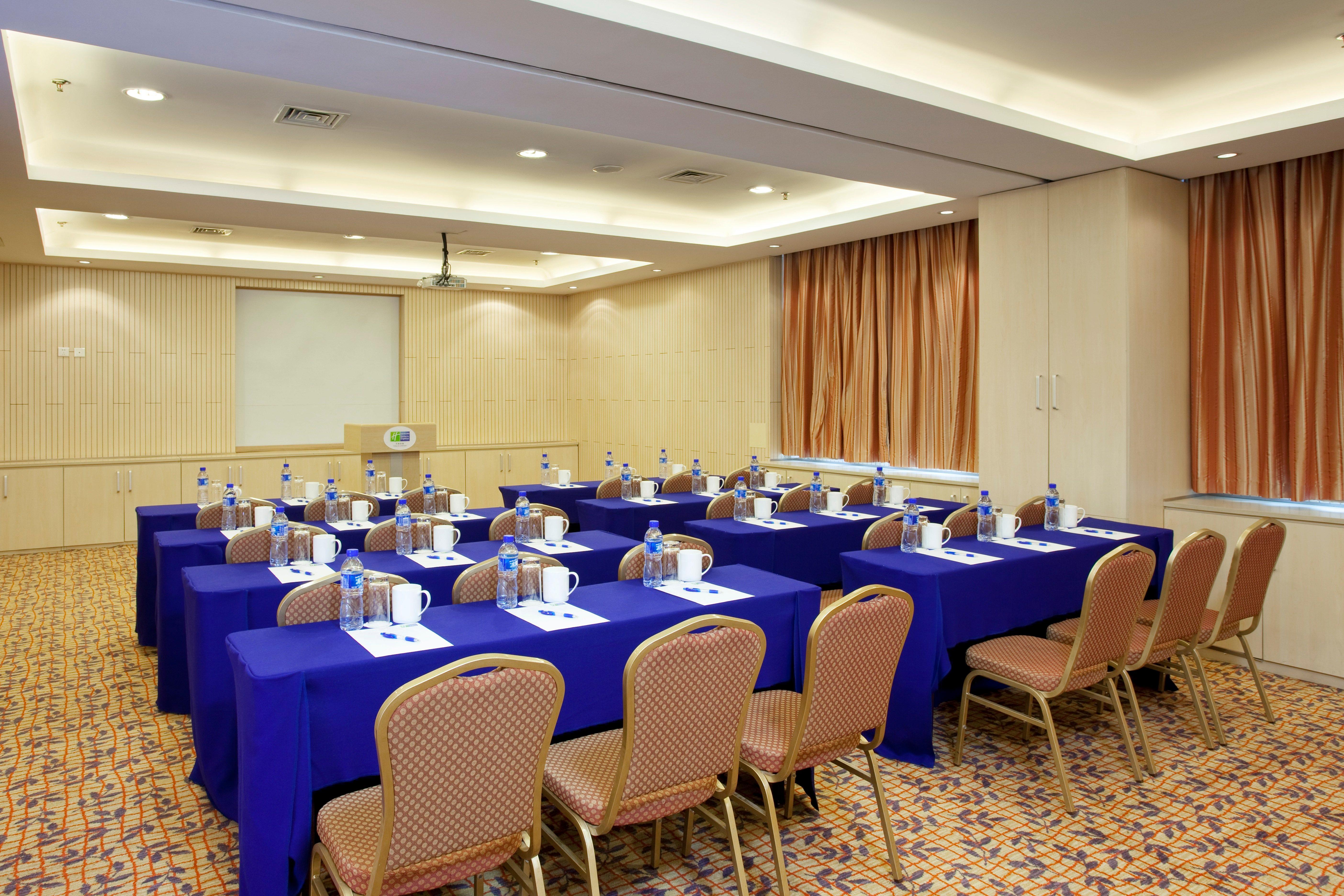 Holiday Inn Express Tianjin Airport By Ihg Bagian luar foto